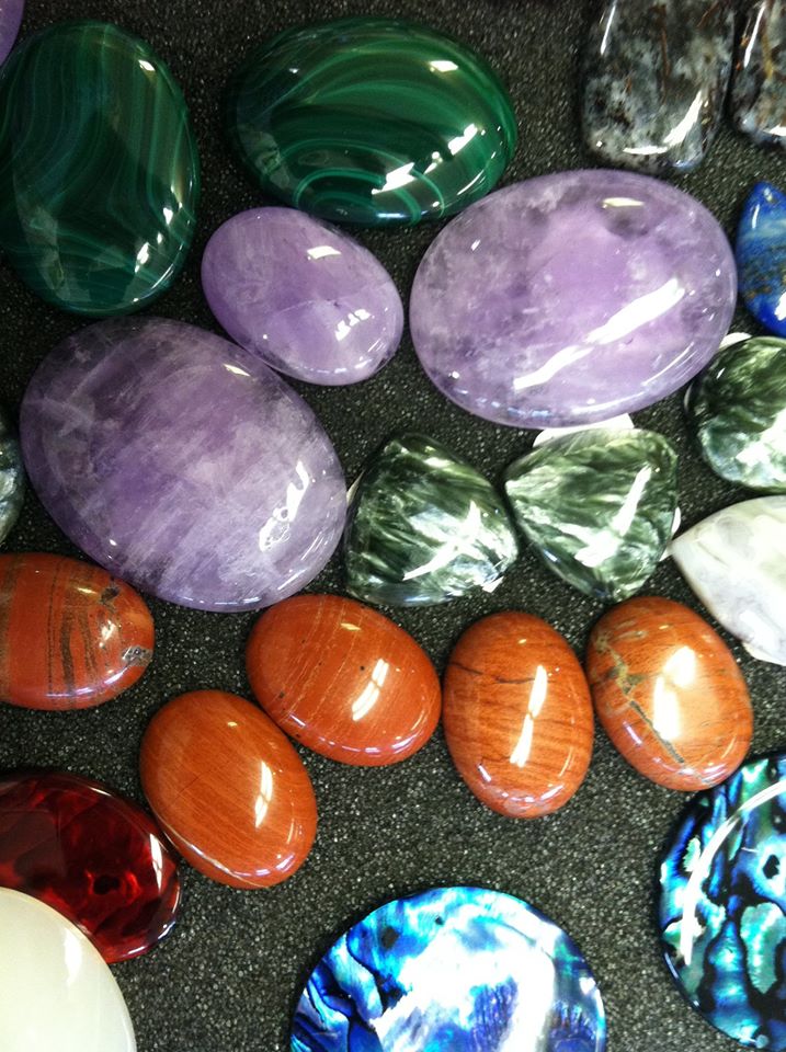 Cabochons